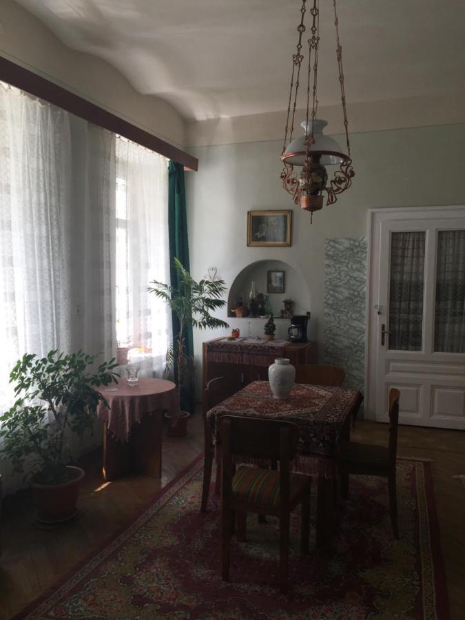 Apartament Rozalia Braşov Eksteriør bilde